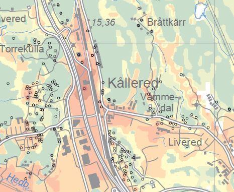 Till höger en jorddjupskarta som visar att jorddjupen i regel är betydande och överstiger 5 m.