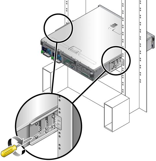 FIGUR 4-13 Skruva fast fästplåten på racket Skruvarnas storlek varierar beroende på rack. e.