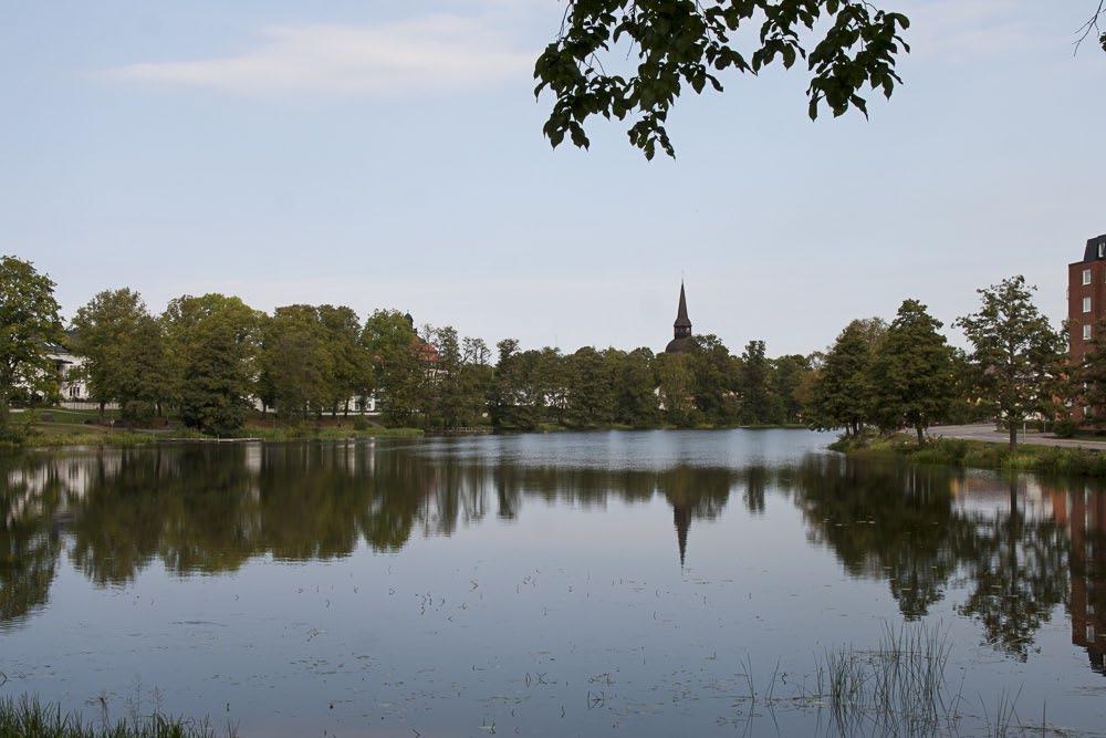 Fig. 1. Eskilstunaån. Sammanfattning Att upprätthålla och stärka konnektiviteten (graden av sammanlänkning) mellan naturområden är en viktig del i arbetet med att gynna biologisk mångfald.