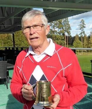 20:- Segrare Eclectic år 2018 Stig Svensson ( 50 poäng) Årets Golfare Vandringspriset delas ut vid veteranernas säsongsavslutning, till de som