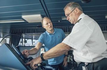 STENA TEKNIK Stena Teknik bistår de marina delarna av Stena med teknisk kunskap för att öka affärsområdenas konkurrenskraft och utveckla teknik för att hantera koncernens fartyg på ett säkert,