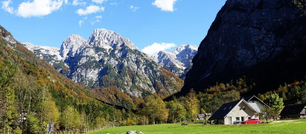 Alpe-Adria Trail, Kranjska Gora Rifugio Solarie Cividale del Friuli, 6 nätter 1(9) Vandra i Slovenien Alpe-Adria Trail genom Slovenien Alpe-Adria Trail, 6 nätter Kranjska Gora Rifugio Solarie