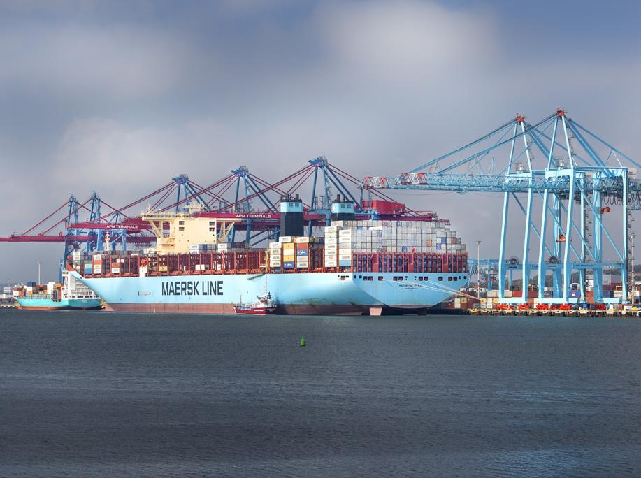 7 Direktlinjer med stora oceangående fartyg I dag sker ett anlöp i veckan av ett stort oceangående containerfartyg i Göteborgs hamn.