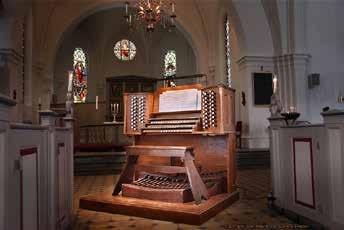 Lomma kyrka Åkerman & Lund, Knivsta, 2010. Det mesta av pipverket är från en orgel till S:t John the Evangeliste, Penge, London, byggd av Henry Willis I 1896. Fasad av Salomon Molander.