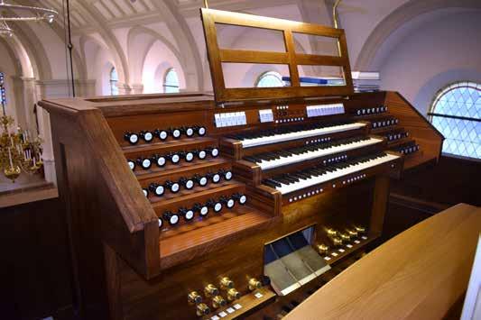Stora Hammar, Höllviken Tomaš MoÐnik, Cerklje, 2018. Pipverk från USA: Orgel med 21 stämmor byggd 1897 av Charles Sylveski Haskell samt pipor av Farrand & Votey, Austin, M.P. Möller, Midmer-Losh, Aeolian, Kimball, Durst & Co samt Pomplitz.