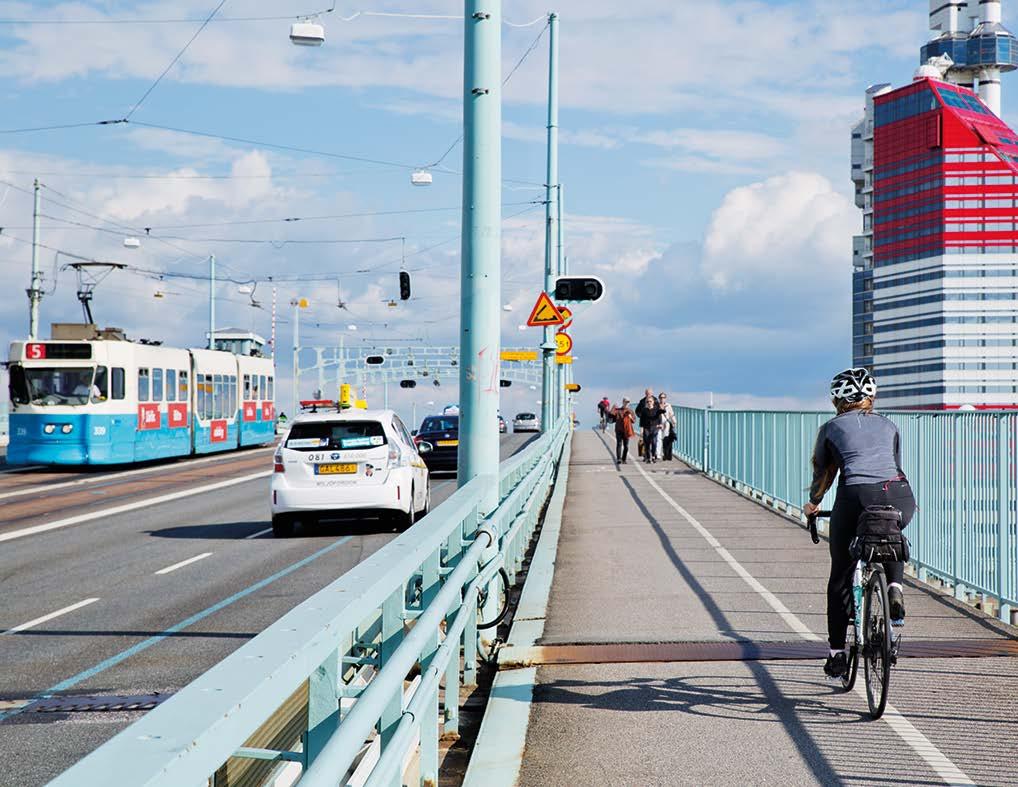 Lyft cykeltrafikens roll i samhällsplaneringen Cykeln kan ges högre prioritet i planeringen jämfört med bilen störst potential i tätorter Lyft, sprid och