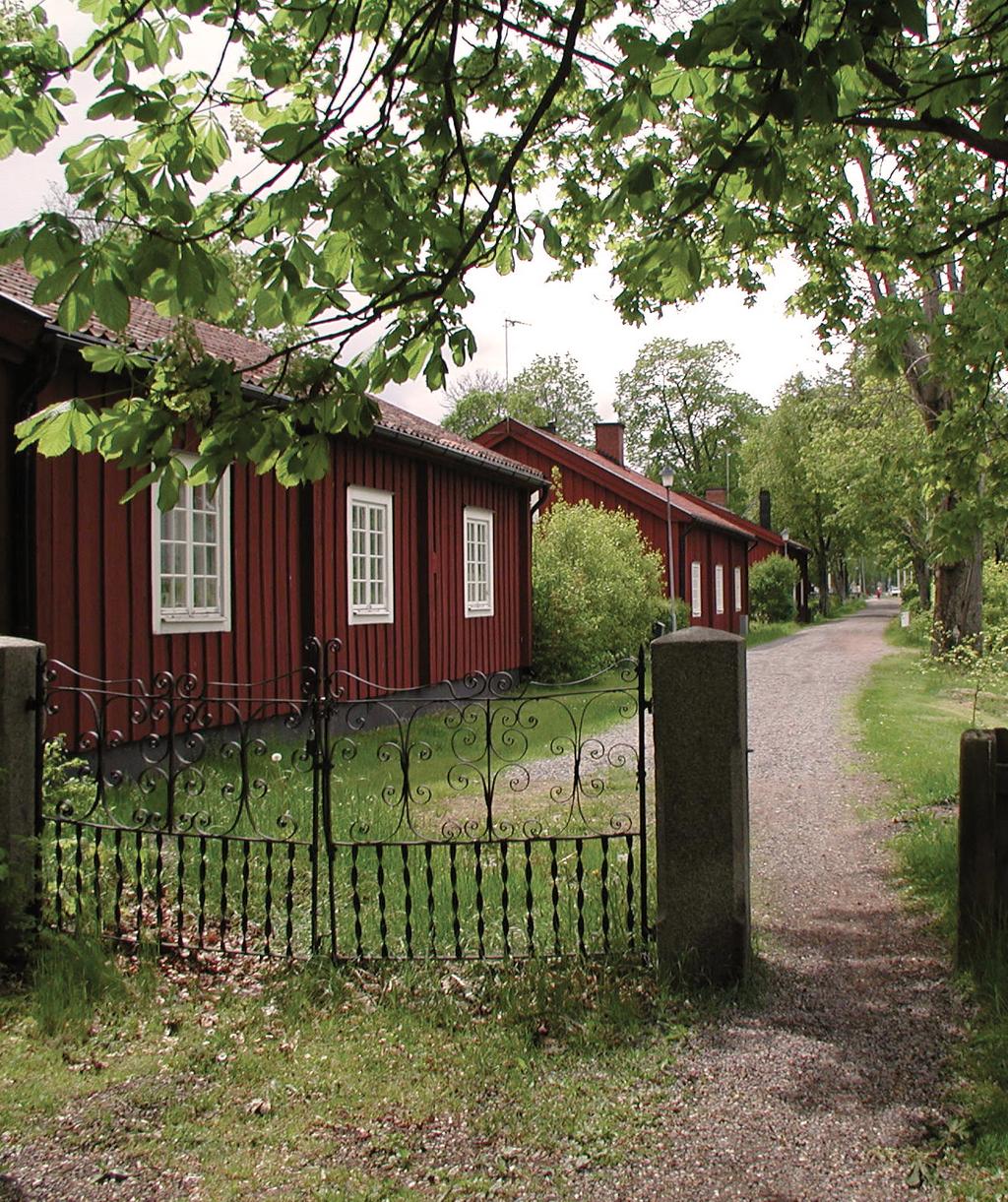 Nybro kommun har ett stort antal lämningar efter tidig järnframställning som saknar motstycke i Skandinavien.