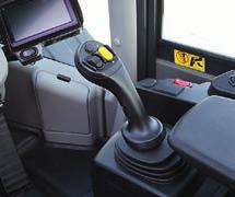 Avancerade kontroller Ny fullt luftfjädrad förarstation Intelligent gaspedal Bränsleförbrukningen minskas av Kamera för bakåtsikt En standardmonterad kamera ger en Den breda och rymliga hytten har