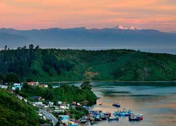 Dag 7 7 januari Puerto Montt, Chile Under 10 timmar ligger vi i Puerto Montt i norra Patagonien. Här slutar alla vägar ska man längre söderut i Chile får man antingen flyga eller åka båt.