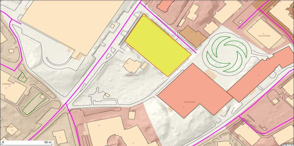 OMRÅDET BESKRIVER PARKEN NEDANFÖR STORMOGÅRDEN.