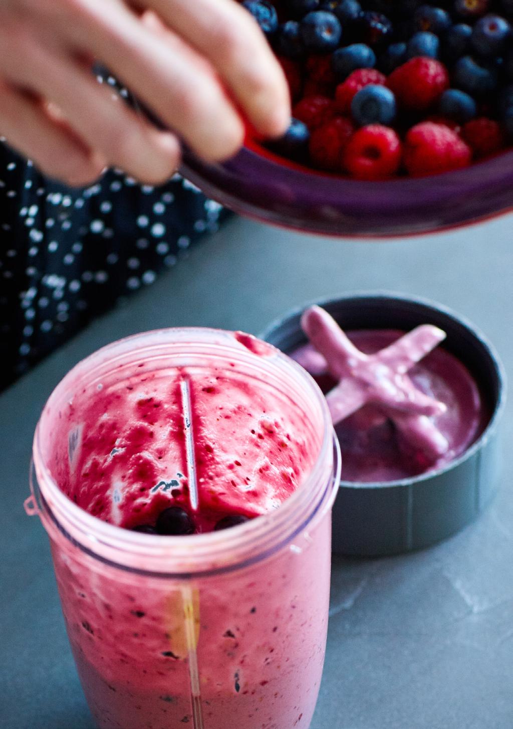 Mat med flytande konsistens Frukost och kvällsmål Välling. Drickyoghurt eller drickkvarg. Yoghurt med en klick frukt- eller bärpuré. Smoothies eller milkshakes. Näringsdryck.