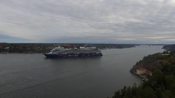 Mein Schiff 1 Rederi: TUI Cruises Byggd: 2018 Längd: 318 meter GT: 111 554 Passagerare: 2894 Antal anlöp: 8