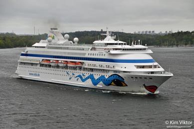 Aida Cruises Byggd: 2003 Längd: 203 meter GT: 38 531 Passagerare: 1186 Tidigare namn: AIDA Antal anlöp: