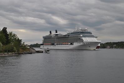 Britannia Rederi: P&O Cruises Byggd: 2015 Längd: 330 meter GT: 143 730 Passagerare: 4324 Celebrity
