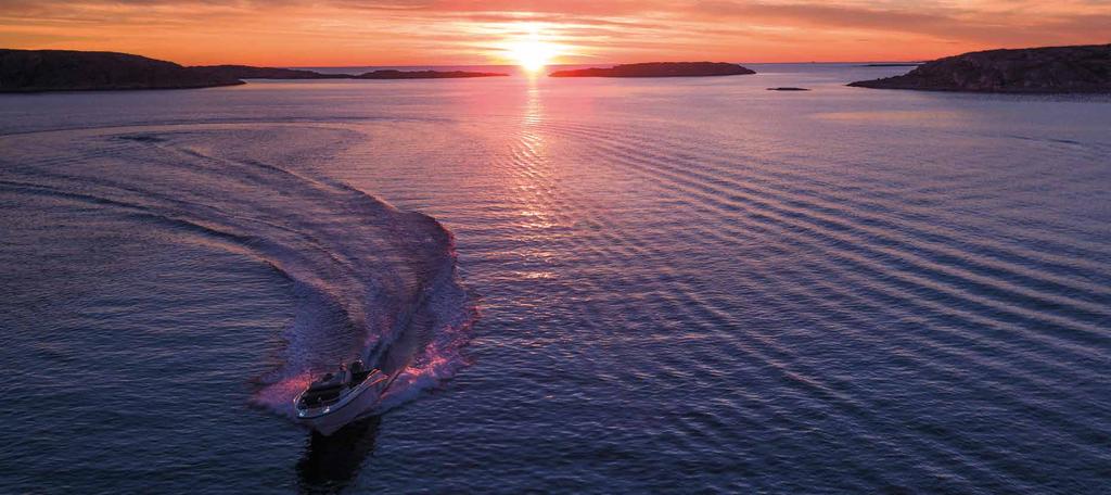 MADE IN THE MIDNIGHT SUN Välkommen till midnattssolens land. Här bor och verkar Finlands stoltaste båtbyggare under en magisk sommarhimmel målad i de vackraste färgerna.