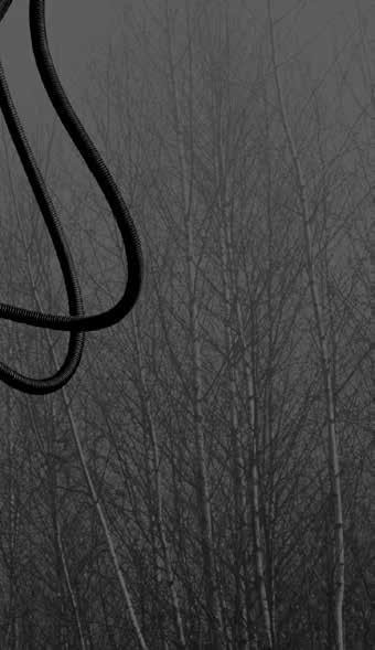 KRAFTFÖRSTÄRKARE I stället för att låta rekylenergin gå till spillo återvinner Chicago Pneumatics RX-hydraulhammare energin för att öka slagkraften från den hydrauliska