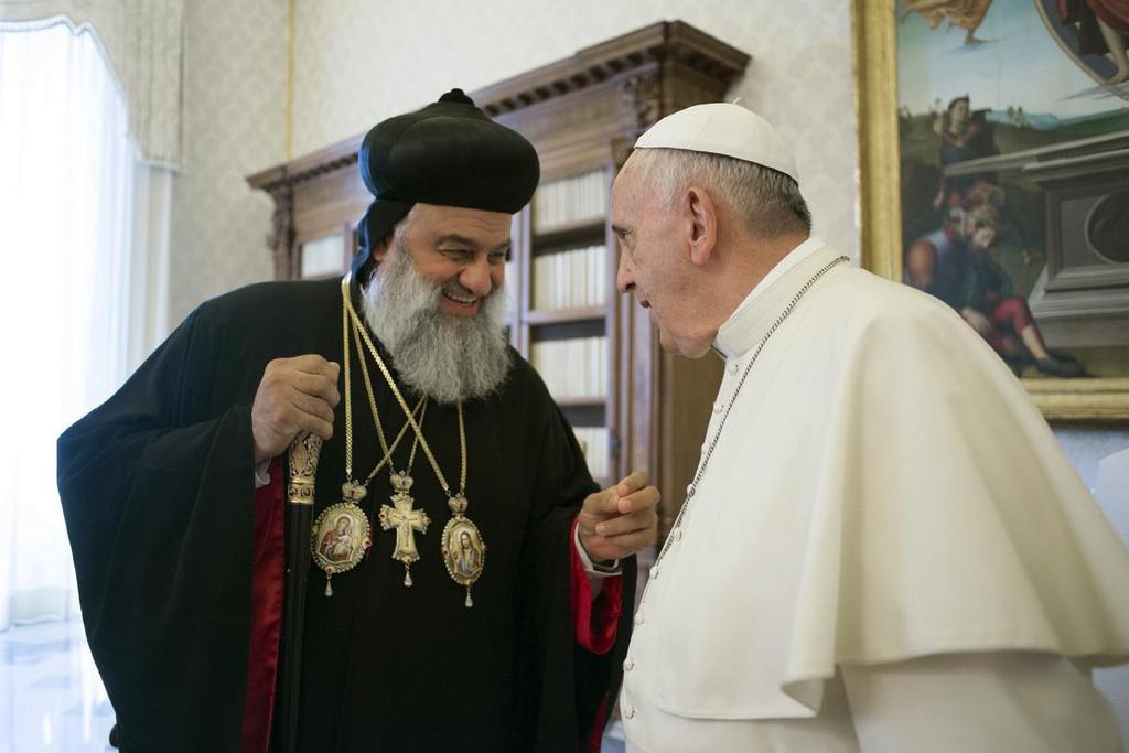 Patriarken för syrisk ortodoxa kyrkan av Antiokia invigde