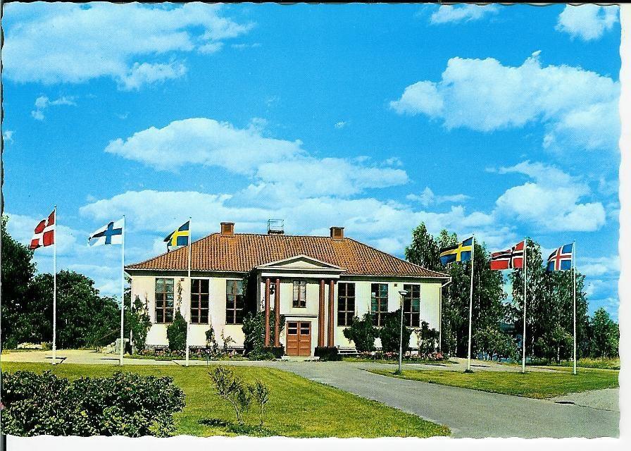 Natur- och kulturdagar på Sjöviks Folkhögskola Måndagen 24 juni till onsdagen 26 juni 2019 Vi kommer att vara ute i naturen och ha många rolika aktiviteter. Vi kommer också att ha skapande verksamhet.