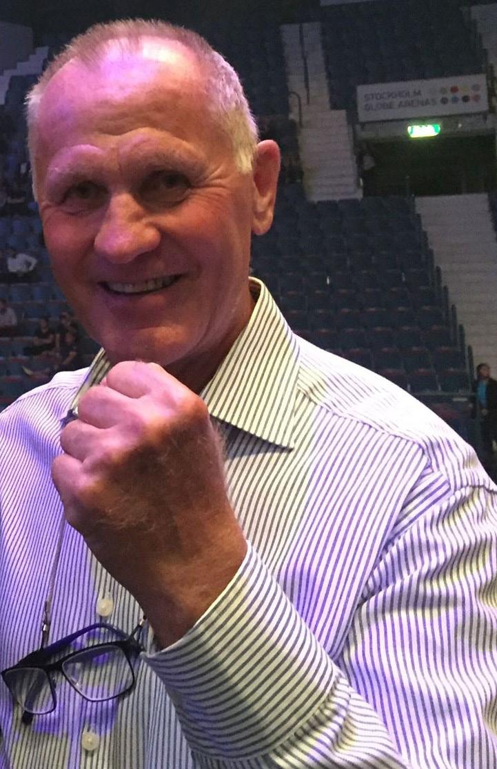 Sportchef Hittills har jag valt att träna på hemmaplan, men vi måste söka oss ut på internationella träningsläger i framtiden för att utvecklas.