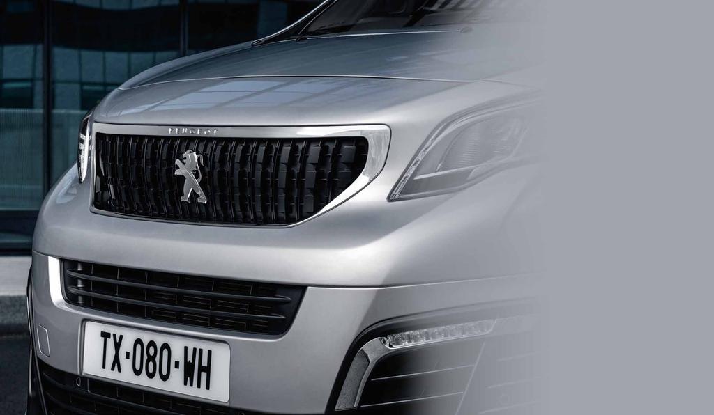 VÄLJ KVALITET FRÅN PEUGEOT Peugeot har valt ut och tagit fram ett stort tillbehörsprogram som är helt anpassat till din bil. Uttryck din personlighet med originaltillbehören från Peugeot.