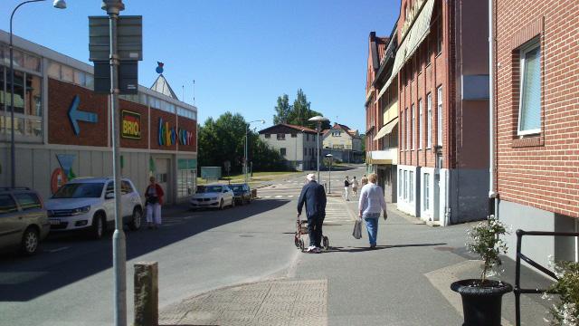 Gator och trafik Genom förslag till detaljplan beräknas fordonstrafiken inte öka i någon större grad eftersom det handlar om att bredda verksamhetsmöjligheterna i befintlig