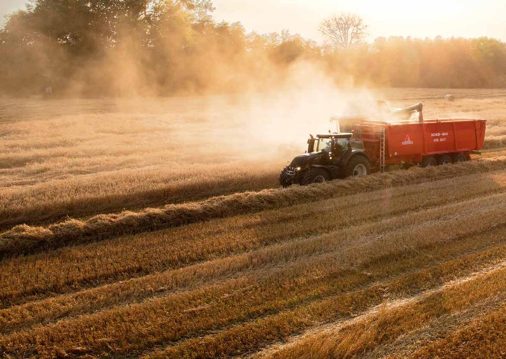 EN RIKTIG ARBETSHÄST. Din mark är ditt liv. Ditt jordbruk är din grund. Din gröda är din karriär. Din traktor är ditt verktyg. Det är därför det är en Valtra.