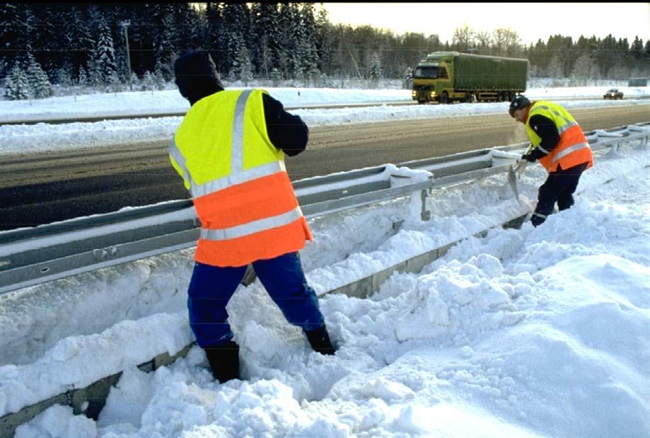 Fältprovning vid RV 40 pågår Inom projektet mättes provkropparna endast efter en vintersäsong Endast en blandning visar tydliga tecken på nedbrytning Det är