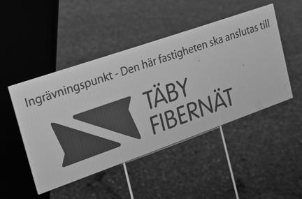 Leverantören begär 31 400 kr ink moms av varje hushåll.