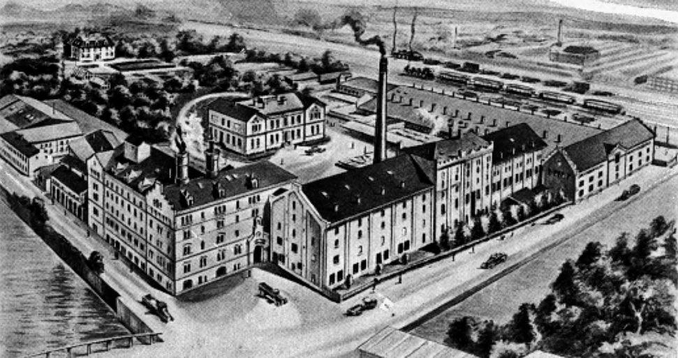 Lyckholms bryggeri 1931. I förgrunden nuvarande Skårs led. Större delen av byggnaderna finns kvar.