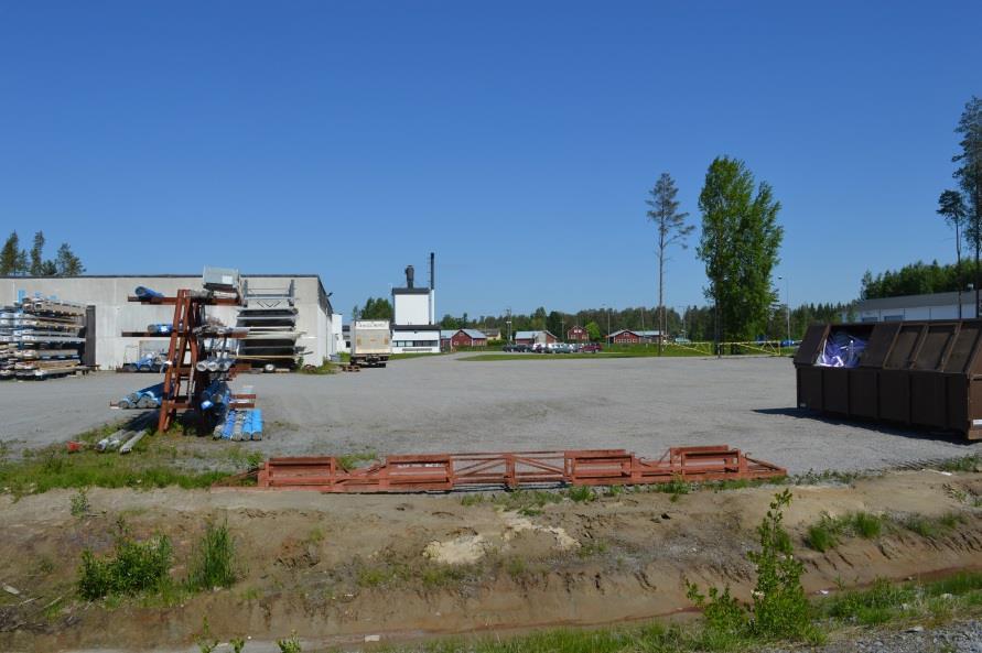 En betydande del av företagen är verksamma inom logistik- och transportbranschen men här finns även företag inom tillverkningsindustrin och byggföretag.