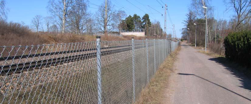 14 (17) Järnvägsområde I planförslaget har en bestämmelse om stängselskyldighet mot järnvägsområdet införts ur säkerhetssynpunkt.