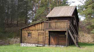 Från 1500-talet fanns även betande får på ön. I slutet av 1700-talet bosatte sig människor permanent på Gotska Sandön. Delar av skogen brändes av för att få bättre bete.