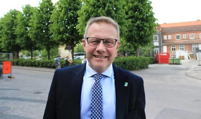 2 (31) Förord Laholms kommun har genomfört Ungdomsstyrelsens LUPP-enkät (Lokal uppföljning av ungdomspolitik) under hösten 2018. Enkäten har tidigare gjorts 2016 och 2012.