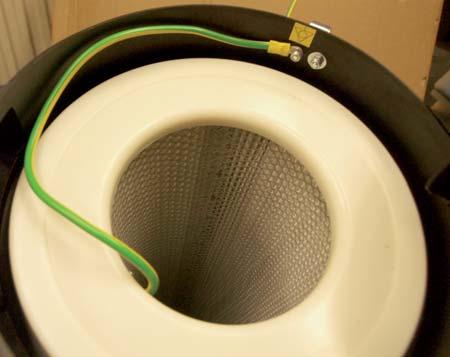 Drift Kontrollera alltid att elektrisk utrustning och kablar för potentialutjämning är oskadade samt att samtliga tillbehör är antistatiska.