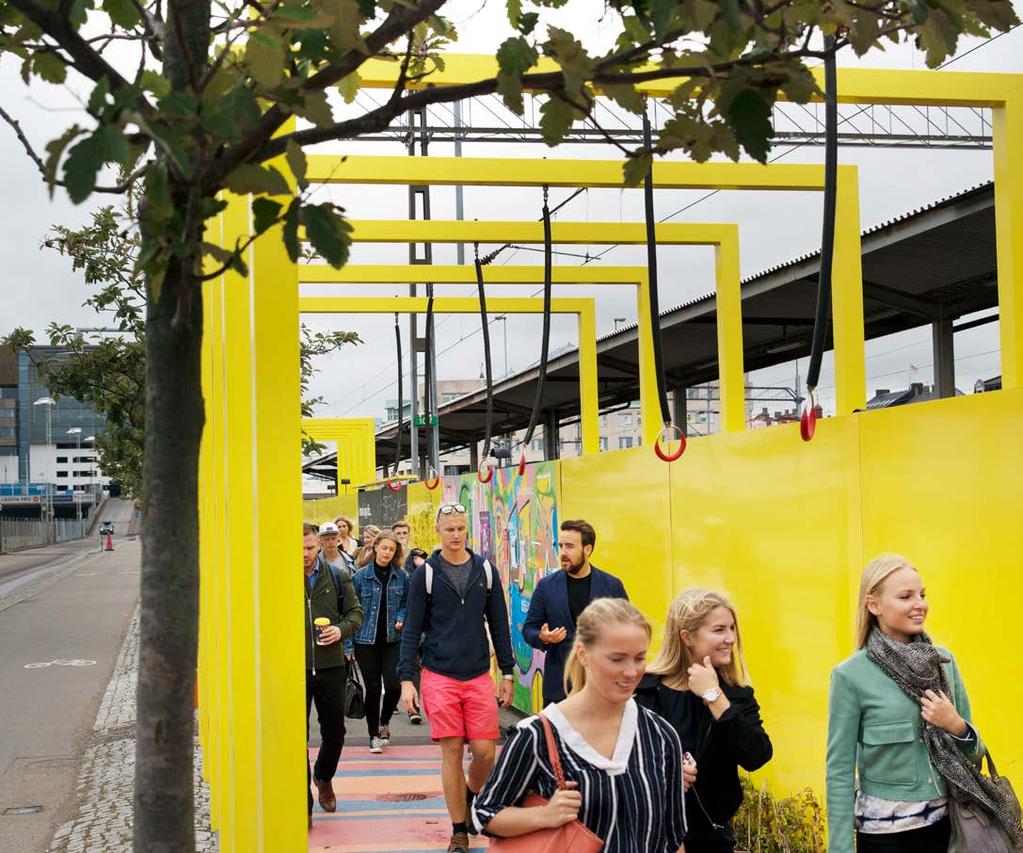 Din utbildning ger dig inte bara en framtid i Sverige, utan även en examen med högt internationellt värde. Gemenskapen på Campus Helsingborg går inte att ta miste på.