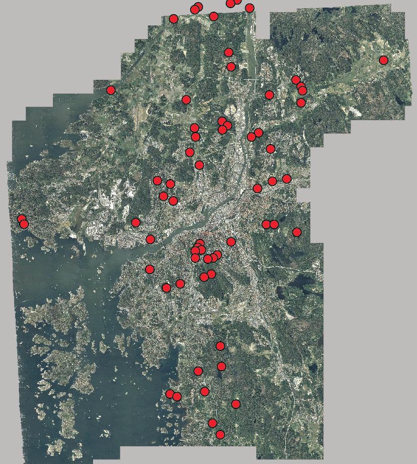 Figur 6. De röda symbolerna visar lokaler i Artportalen med troliga eller konstaterade häckningar av mindre hackspett i Göteborgs kommun från år 2000 till och med år 2012. Hämtat från Artportalen.