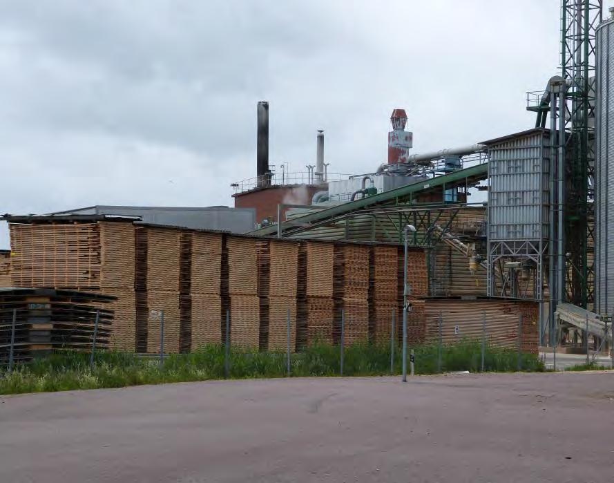 StoraEnso investerar 0,5 mdr i ny CLT fabrik vid Gruvöns sågverk StoraEnso meddelade 4 juli 2017 att koncernen beslutat att bygga en anläggning för korslimmat trä (CLT) vid Gruvöns sågverk i