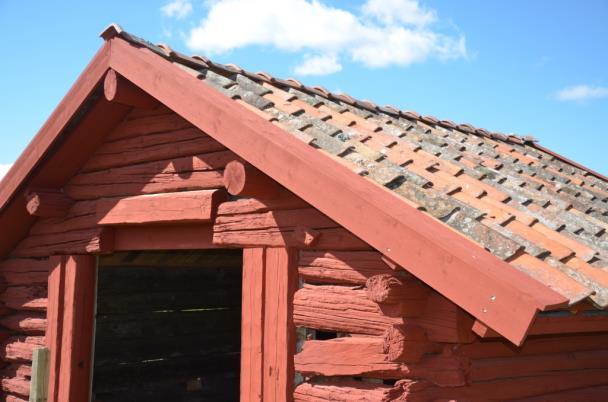 Jordkällare Även jordkällaren var i dåligt skick och då framförallt takkonstruktionen.