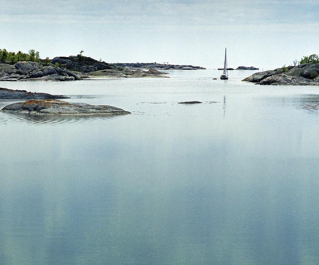 Per-Olov Andersson, Syltbo Billackerare eller annan händig för slip och lackarbeten av dörrarna på min bil. Bra betalt utlovas.