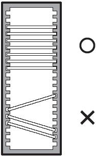 9) För in objektglasen parallellt Luta inte objektglasen Laddning av objektglas Ställ in genom att kontrollera att markeringen "UP SIDE" (UPPÅT) är riktade åt höger.