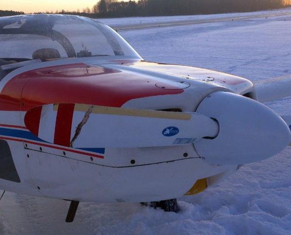 Det områden som sticker ut i år är främst luftrumsintrång, motorstörningar, underhåll, start-och landningsincidenter och 2 huvar igen Område/ faktorer Antal händelser Typ av flygning Antal händelser