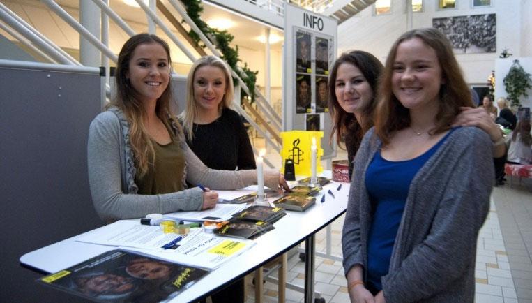 Skola för mänskliga rättigheter Samarbete med Amnesty och Amnestygrupp på skolan