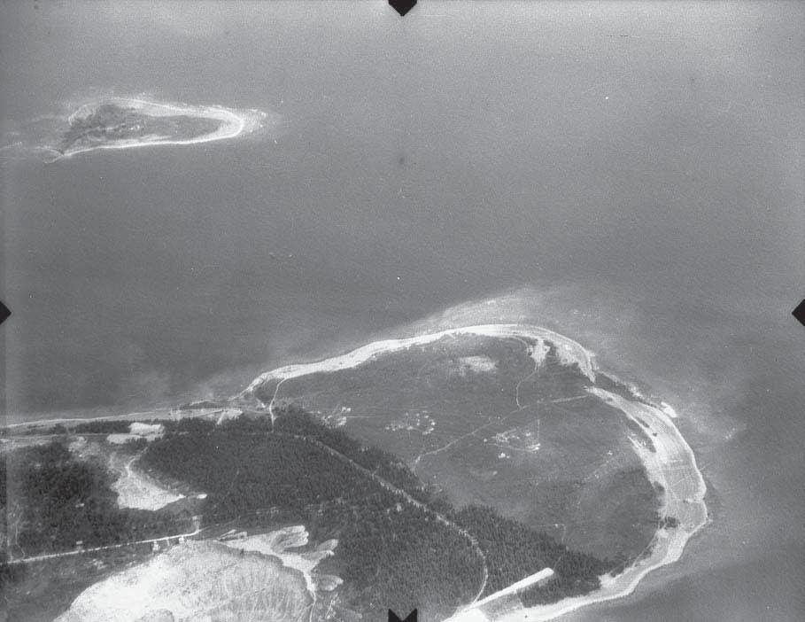 Inledning och historik Flygfoto över Bungenäs 1943.