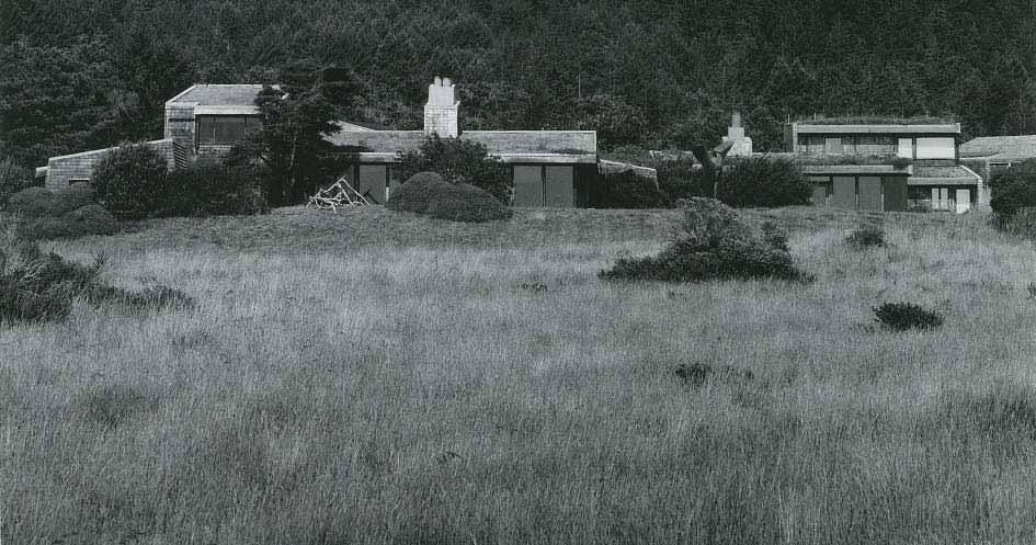 Udden Byggnadsbestämmelser Referensprojekt, byggnader i skogsbrynet. Kirkwood Houses, Paul Hamilton Sea Ranch, USA.