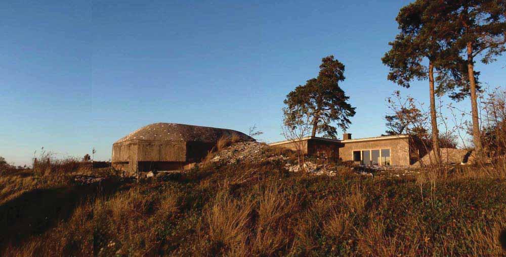 Inledning och historik Gestaltningsprogram, områdesbeskrivning Befintlig Bunker 22:40 döljer nybyggnaden från stranden.