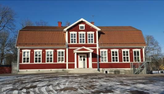 Båda dessa byggnader har i en byggnadsinventering från 2001 (Skolhus i Uppsala