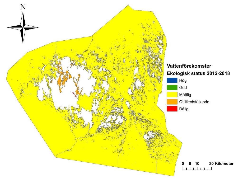 Klassificeringen av kustvatten i figur 1 motsvarar åren 2006-2012. Överlag ligger vattenkvaliteten på en måttlig nivå (gul färg) när flera parametrar vägts samman.