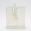 109 RENÉ LALIQUE, FIGUR. "Suzanne", opaliserande gjutet glas, med gjuten signatur "R.