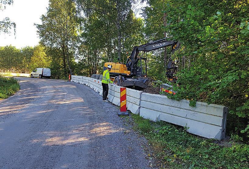 ARKEOLOGGRUPPEN AB RAPPORT 2016:67 ARKEOLOGISK FÖRUNDERSÖKNING Schaktningar invid gropkeramisk boplats Arkeologisk