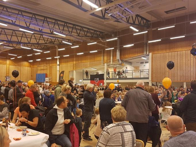 Publikhavet i GA-Hallen under mässdagen, en av